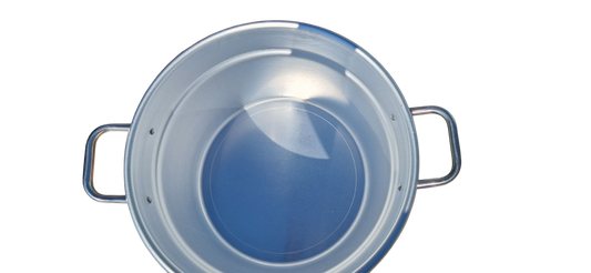 Pentola in alluminio tradizionale